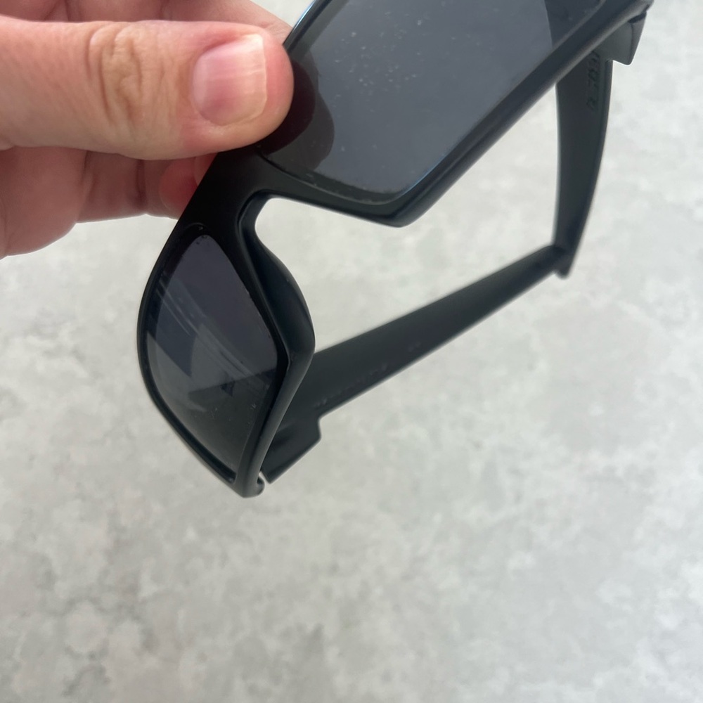 Oakley GASCAN sunglasses - Picture 7 of 7
